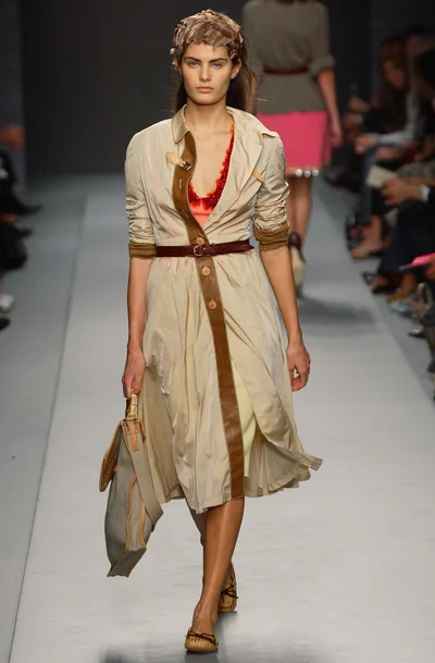 Look 10